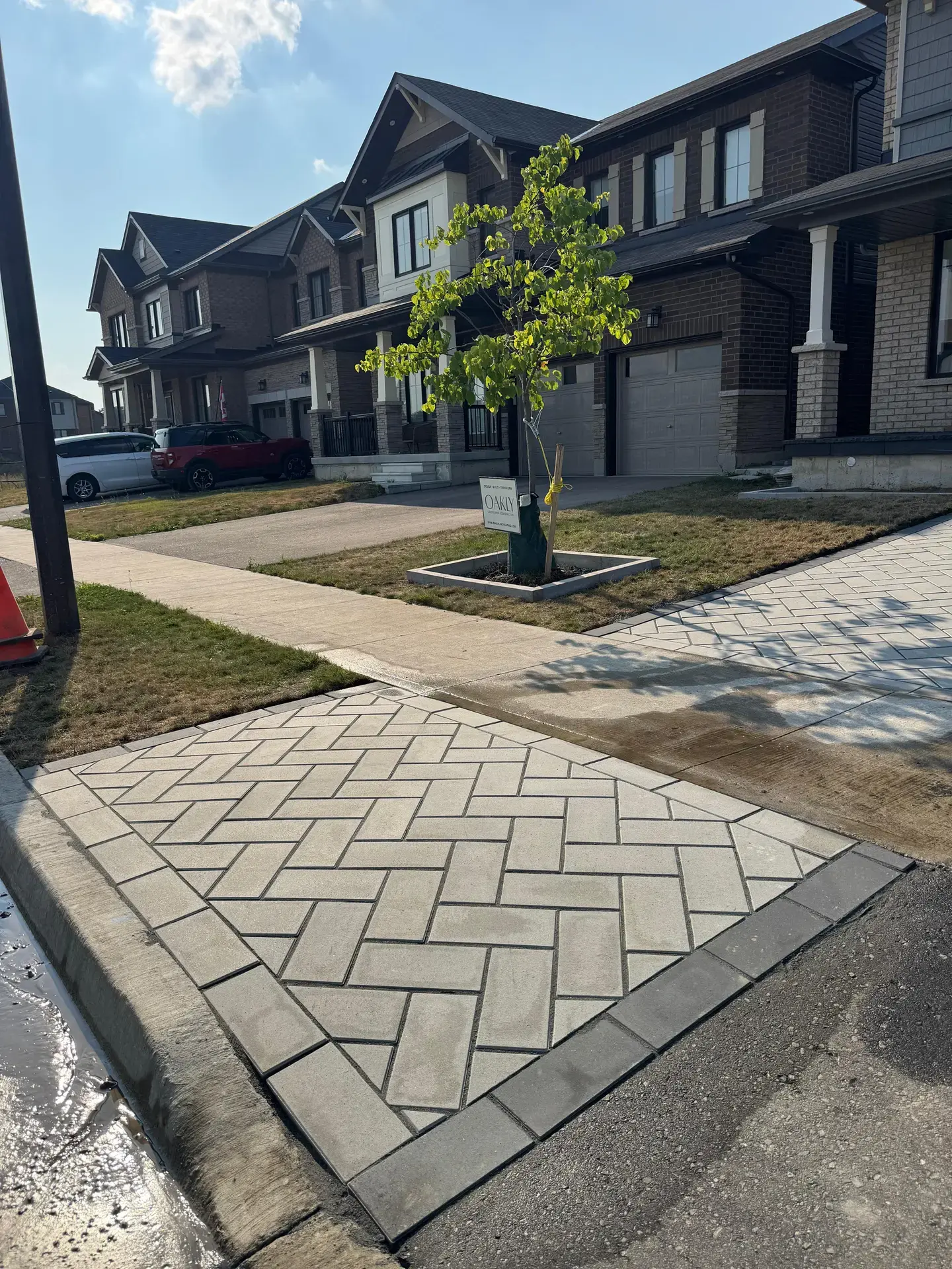 INTERLOCKING & PAVERS